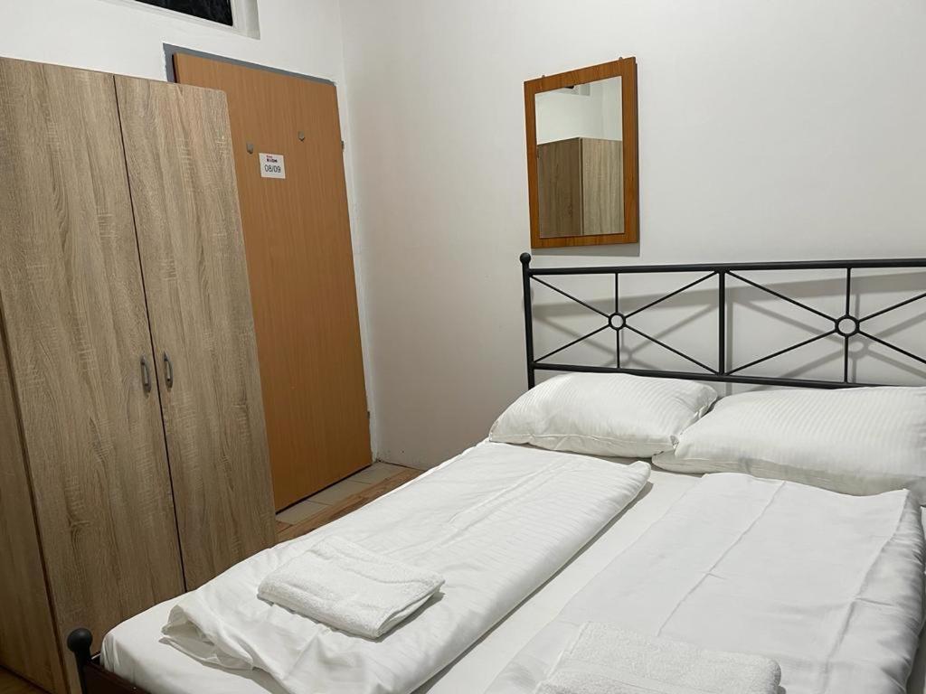Easybook-In Hotell Wien Exteriör bild