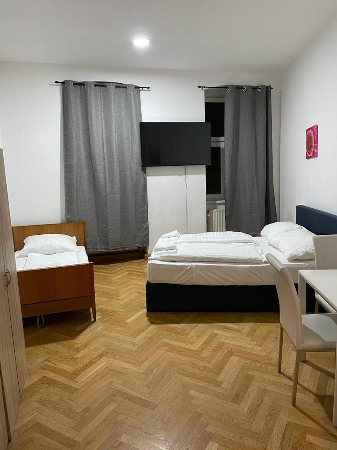 Easybook-In Hotell Wien Exteriör bild