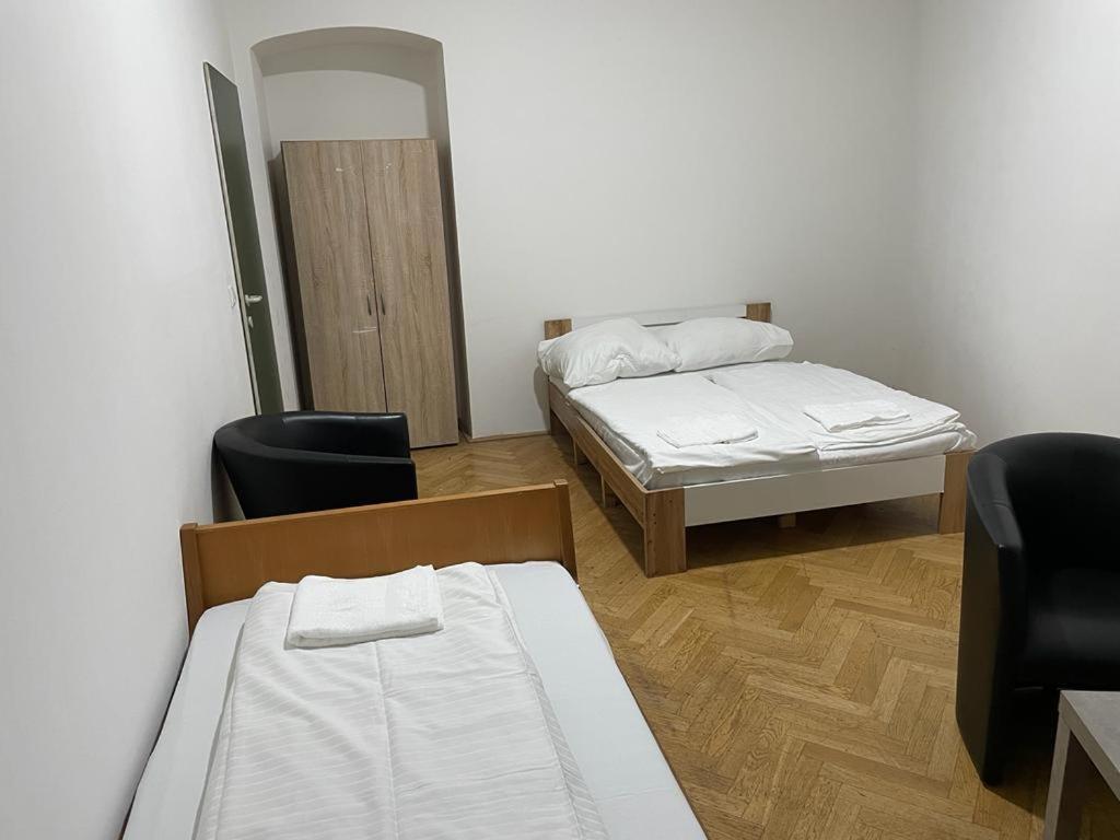 Easybook-In Hotell Wien Exteriör bild