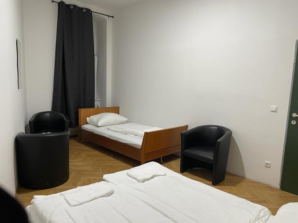 Easybook-In Hotell Wien Exteriör bild